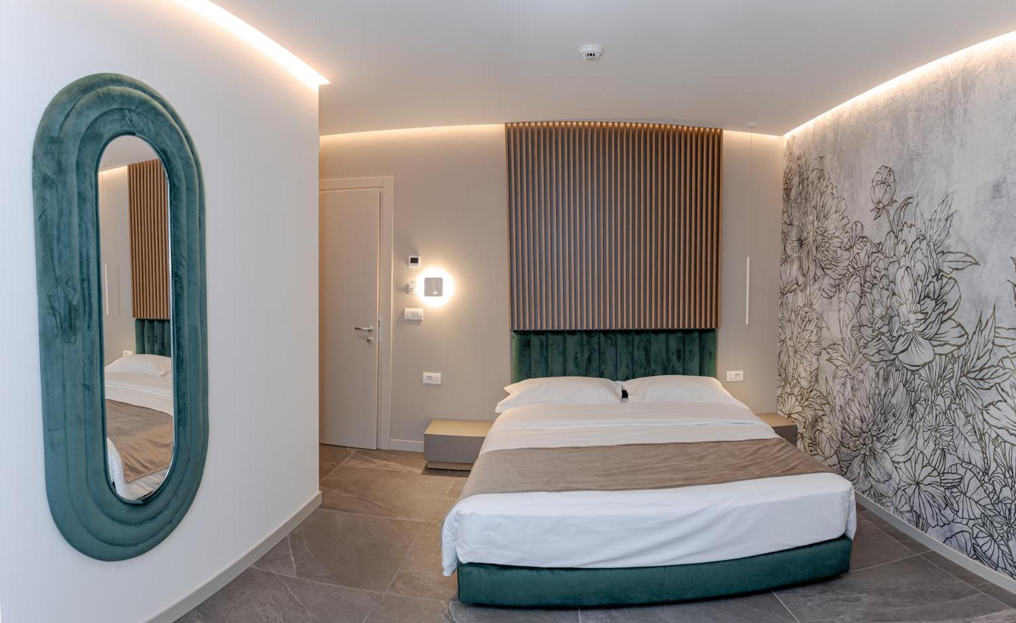 Hotel Ina Borsa  Bagian luar foto